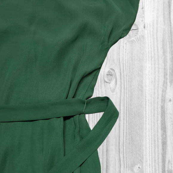 Green Dress with Ruffles - Picture 5 of 9